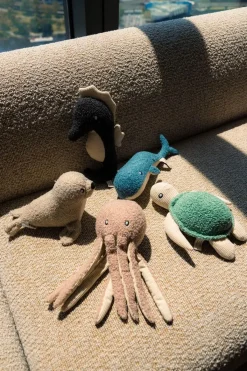 FuzzYard Life Toy - Slate Grey Seahorse