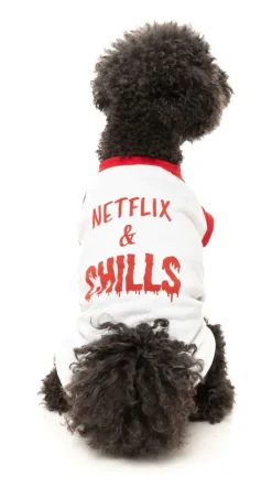 FuzzYard Netflix & Chills - T-Shirt